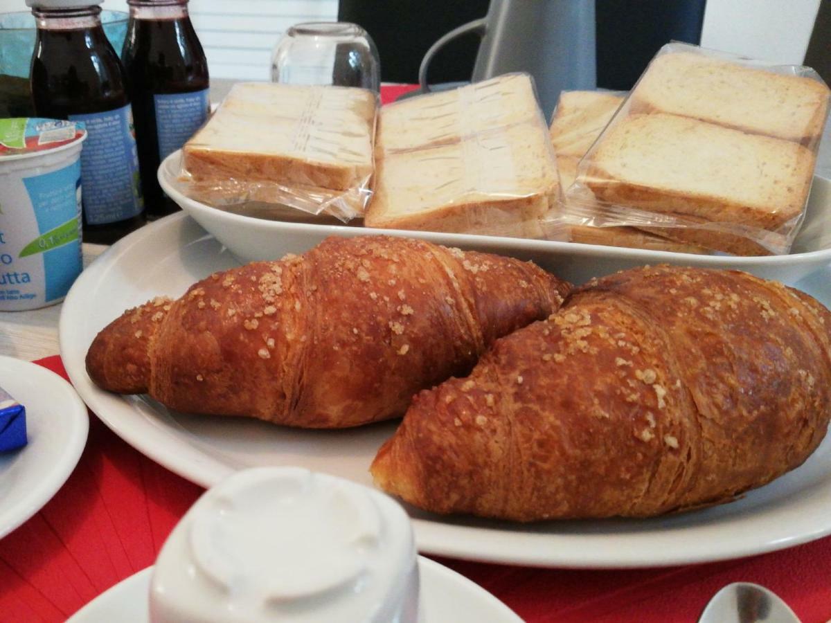 Stop Over Blq Bologna Ngoại thất bức ảnh